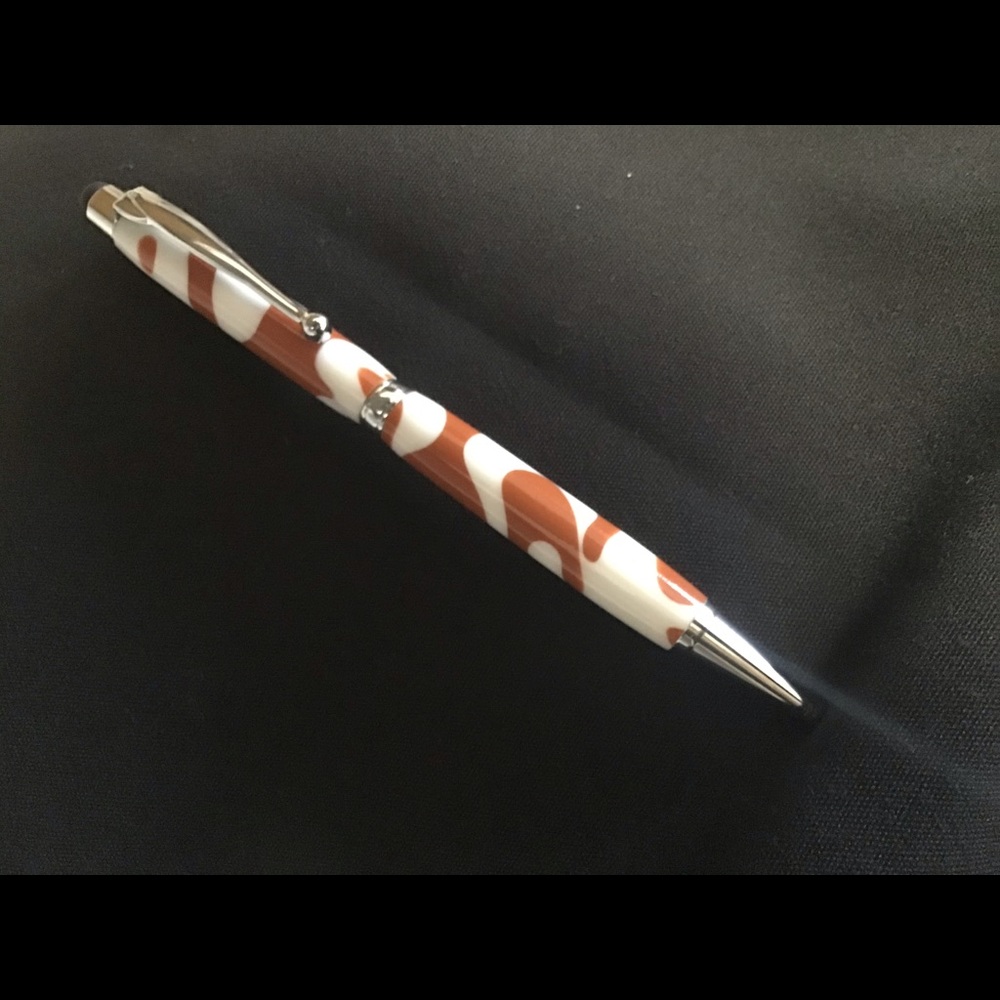 🎁 Handcrafted acrylic pen with stylus